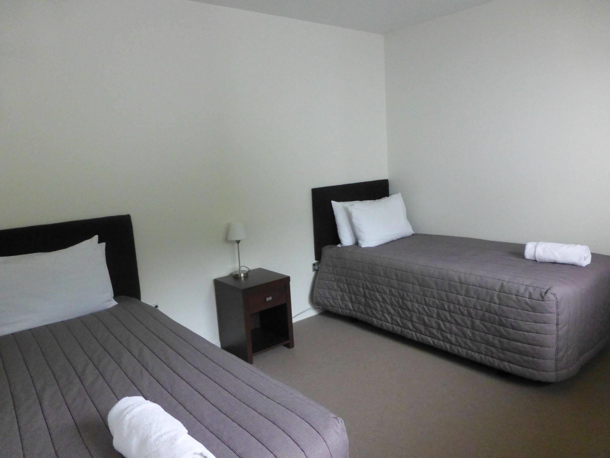 The Park Motel Hawera Exterior foto